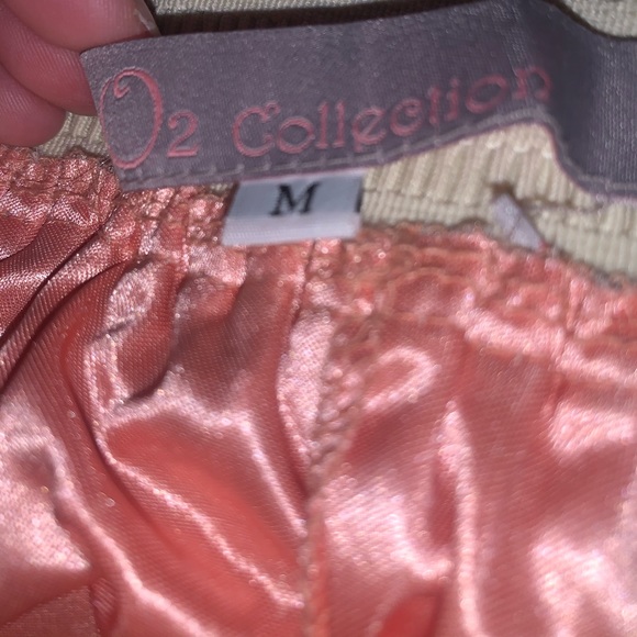 Women’s 02 Collection Butterfly Skirt (Juniors) - Picture 6 of 7